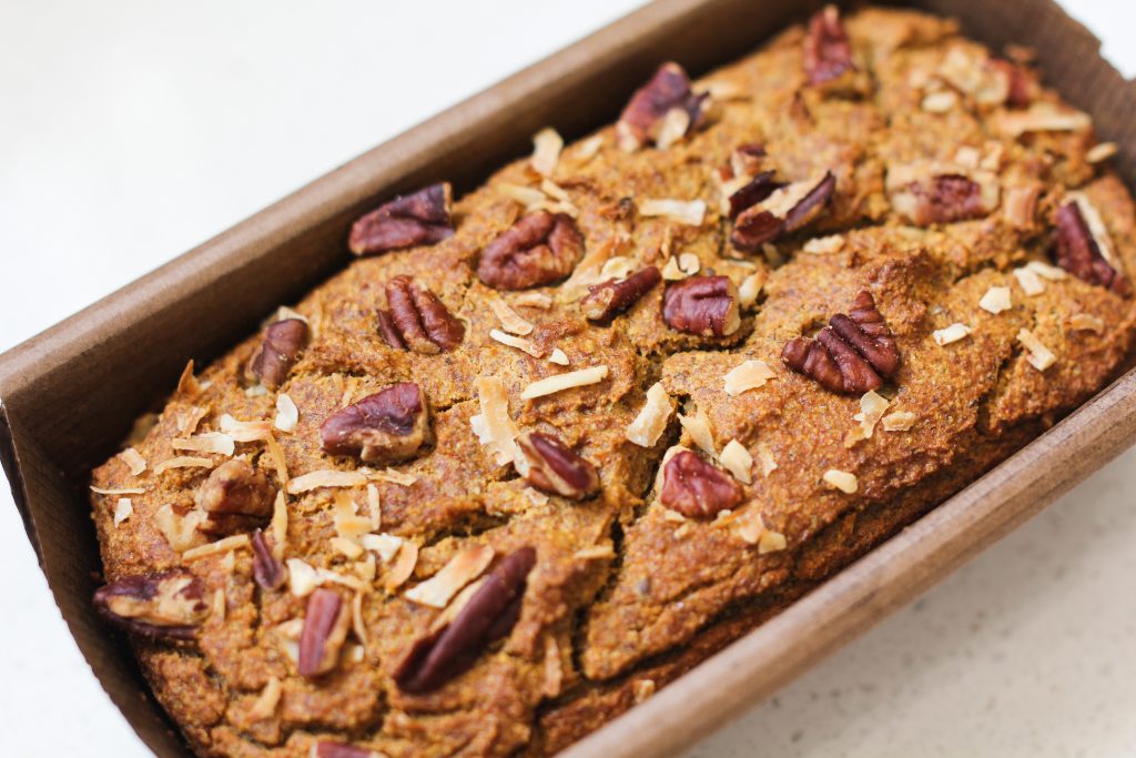 Flaxseed & Almond Sweet Potato Bread Pão de Batata Doce com Linhaça e